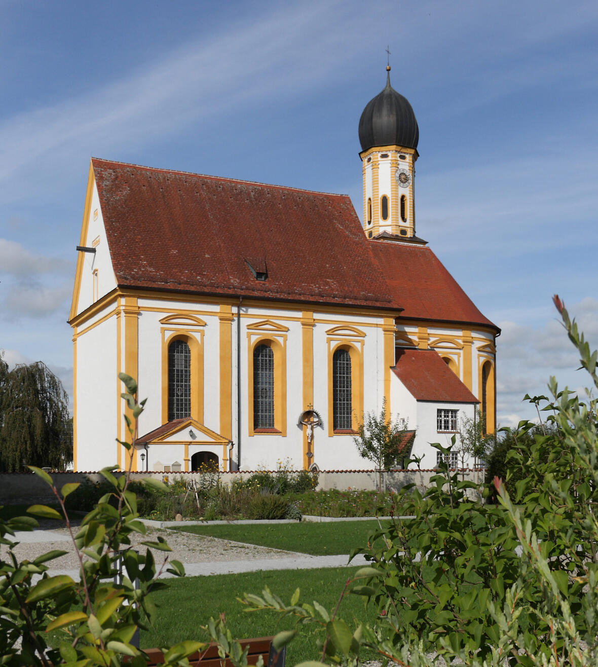 Pfarrkirche St. Matthäus in Kinsau; Ansicht von Südwesten